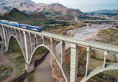 بازدید میدانی مشترک مدیران راه‌ آهن شمال ۱ و شرکت توسعه پارسیان در بندر امیرآباد‌