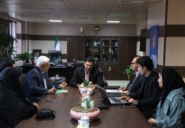 نشست فرماندار ری با اعضای شورایاری محله بهشتی