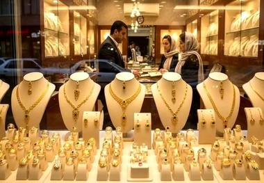 چرا بازار طلا عقب‌ نشینی نمی‌ کند؟ /واکاوی ماندگاری سکه در قله‌ های قیمتی