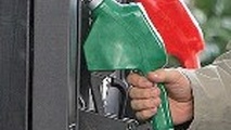 ۶۲ درصد بنزین تولیدی کشور تا پایان سال یورو ۴ می شود