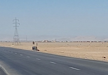 ازدحام کامیون ها در ایست و بازرسی نایین اتوبان را مسدود کرد 