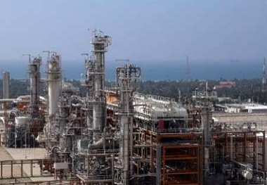 بازسازی ۶ پالایشگاه با ۱۴ میلیارد دلار
