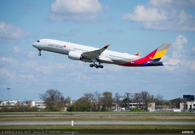 Asiana Receives Maiden A350