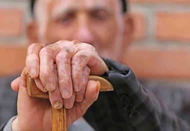 مردان در جهان عمر کوتاه تری نسبت به زنان دارند