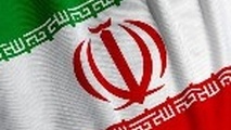 اخراج خلبان هواپیمای امارات به دلیل برافراشتن پرچم ایران!