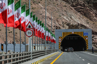 قابل توجه بنیاد مستضعفان؛ از کار افتادن توربین‌ های هوای تونل البرز در آزادراه تهران شمال