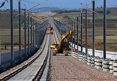 Flexibility of Composite Cable Management System Proves Crucial