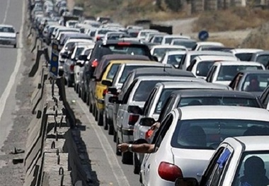  تردد 2 میلیون و 406 هزار خودرو از جاده های همدان
