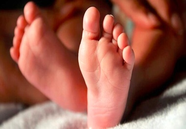 واکنش ابتکار به مرگ دختر ۱۷ ماهه بر اثر آزار پدرش/ قتل دختر17 ماهه به دست پدرش