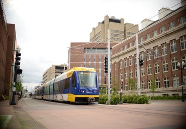 KfW IPEX-Bank and SSB Cooperate in Financing Light Rail Vehicles
