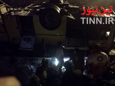 ۹ فوتی در حادثه واژگونی اتوبوس در آزاد راه زنجان _ تبریز
